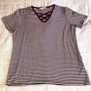 Maroon striped t shirt